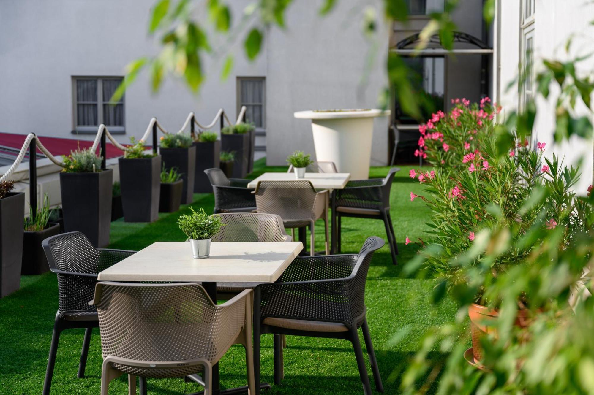 Mercure Szekesfehervar Magyar Kiraly المظهر الخارجي الصورة
