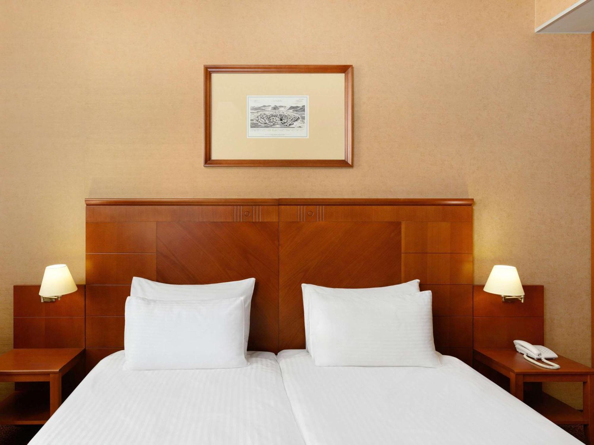 Mercure Szekesfehervar Magyar Kiraly المظهر الخارجي الصورة