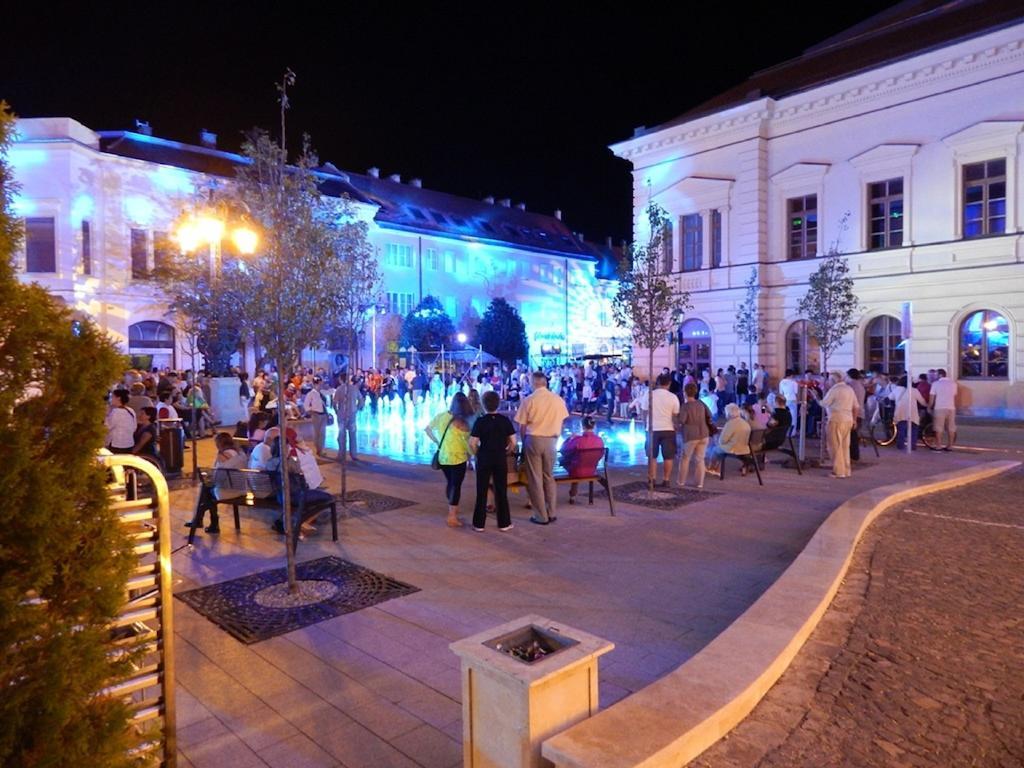 Mercure Szekesfehervar Magyar Kiraly المظهر الخارجي الصورة